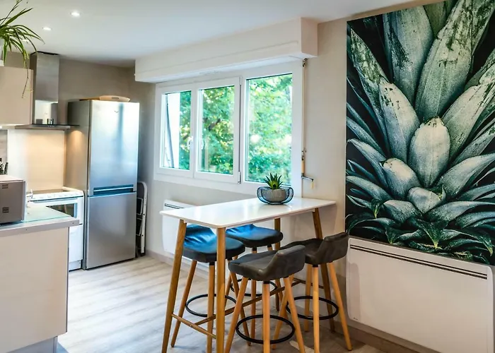 Lägenhet Le Chatelet- Parking Gratuit - Cosy Et Design - A 10 Mn De Geneve Annemasse
