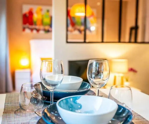 Lägenhet Le Chatelet- Parking Gratuit - Cosy Et Design - A 10 Mn De Geneve *