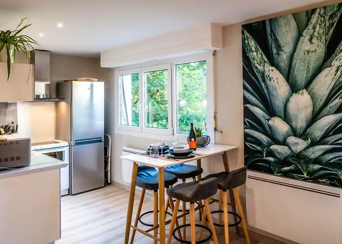 Lägenhet Le Chatelet- Parking Gratuit - Cosy Et Design - A 10 Mn De Geneve *